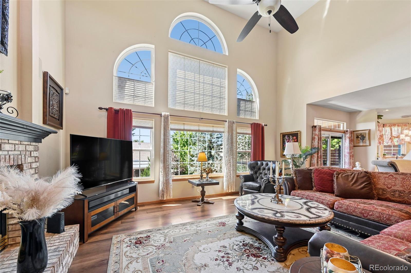 2527 Craycroft Drive