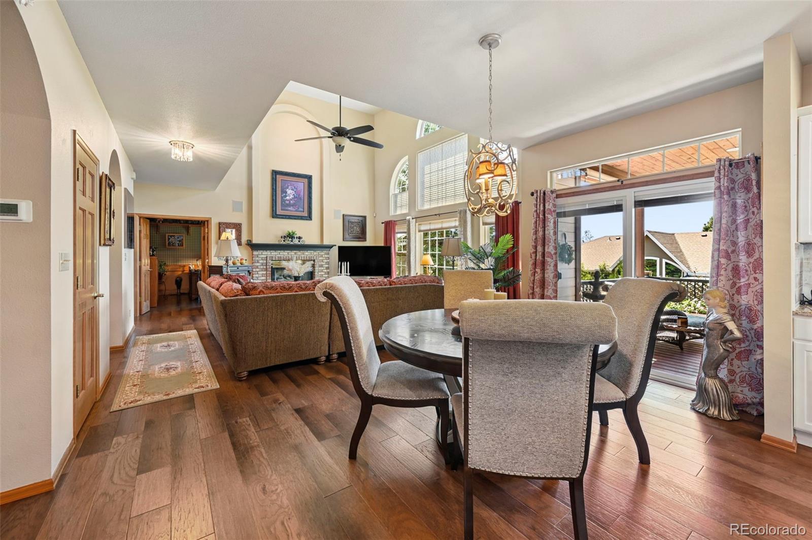 2527 Craycroft Drive
