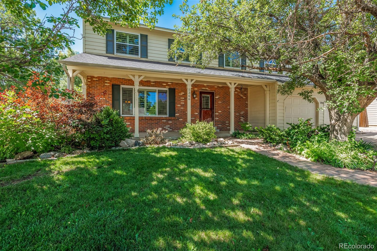 5366 E Briarwood Circle