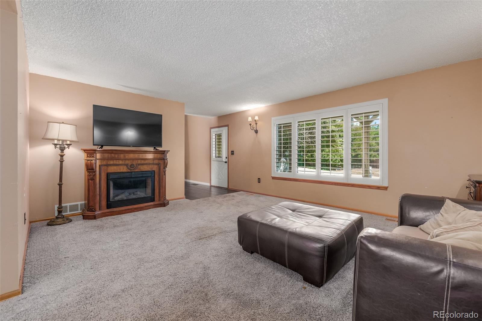 5366 E Briarwood Circle