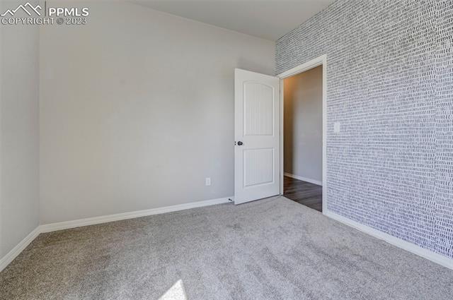 8278 Lodge Grass Way