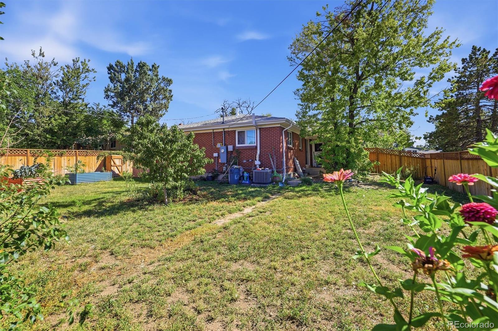 14153 E 25th Place