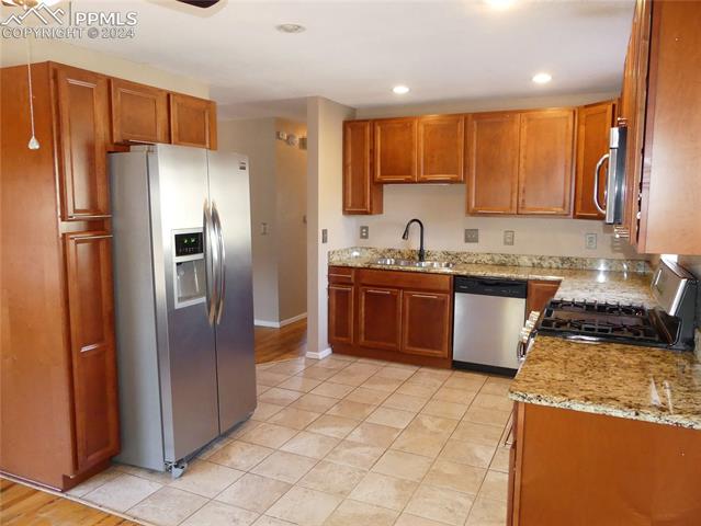 2619 Zephyr Drive