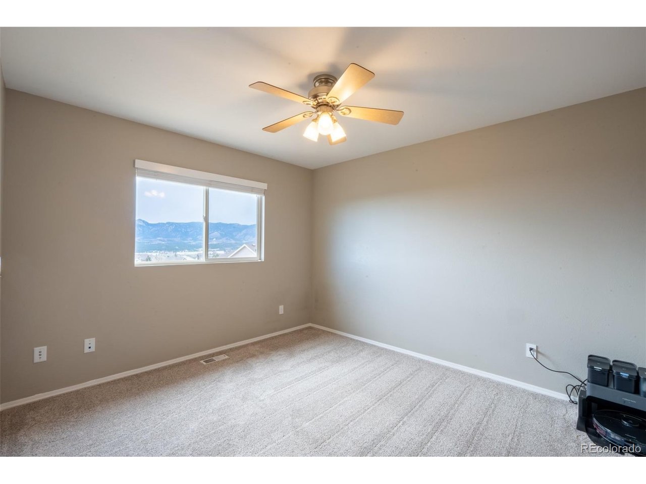 389 Oxbow Dr