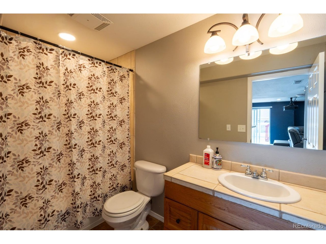 389 Oxbow Dr