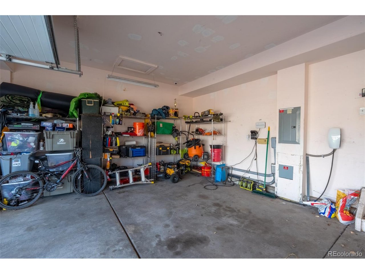 389 Oxbow Dr