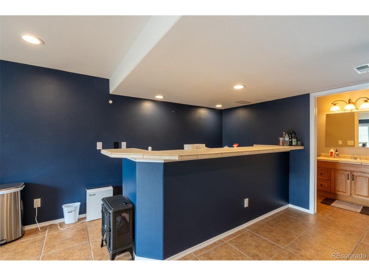 389 Oxbow Dr