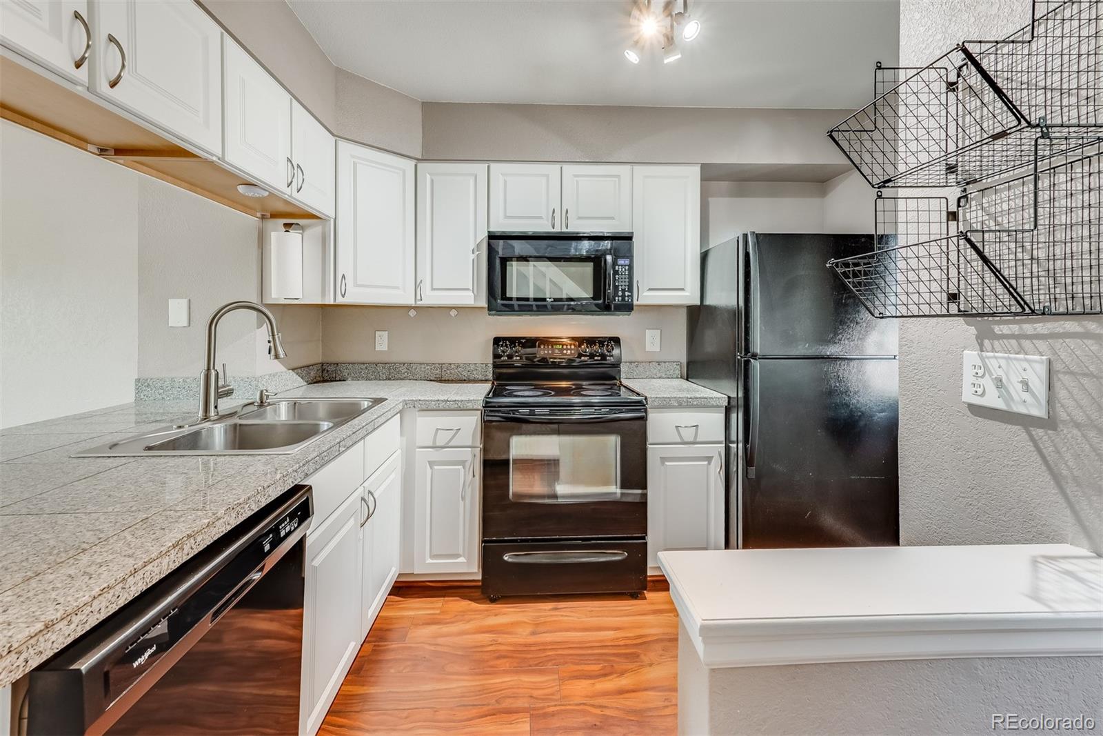 2479 E Nichols Circle