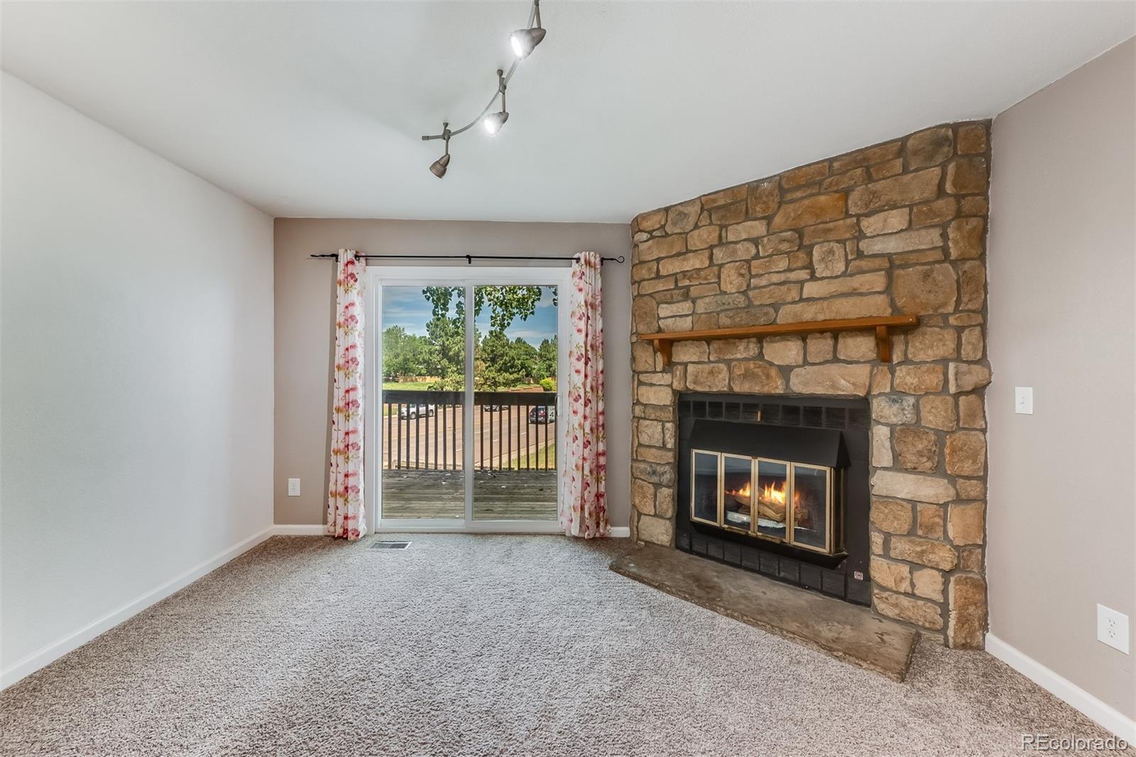 2479 E Nichols Circle