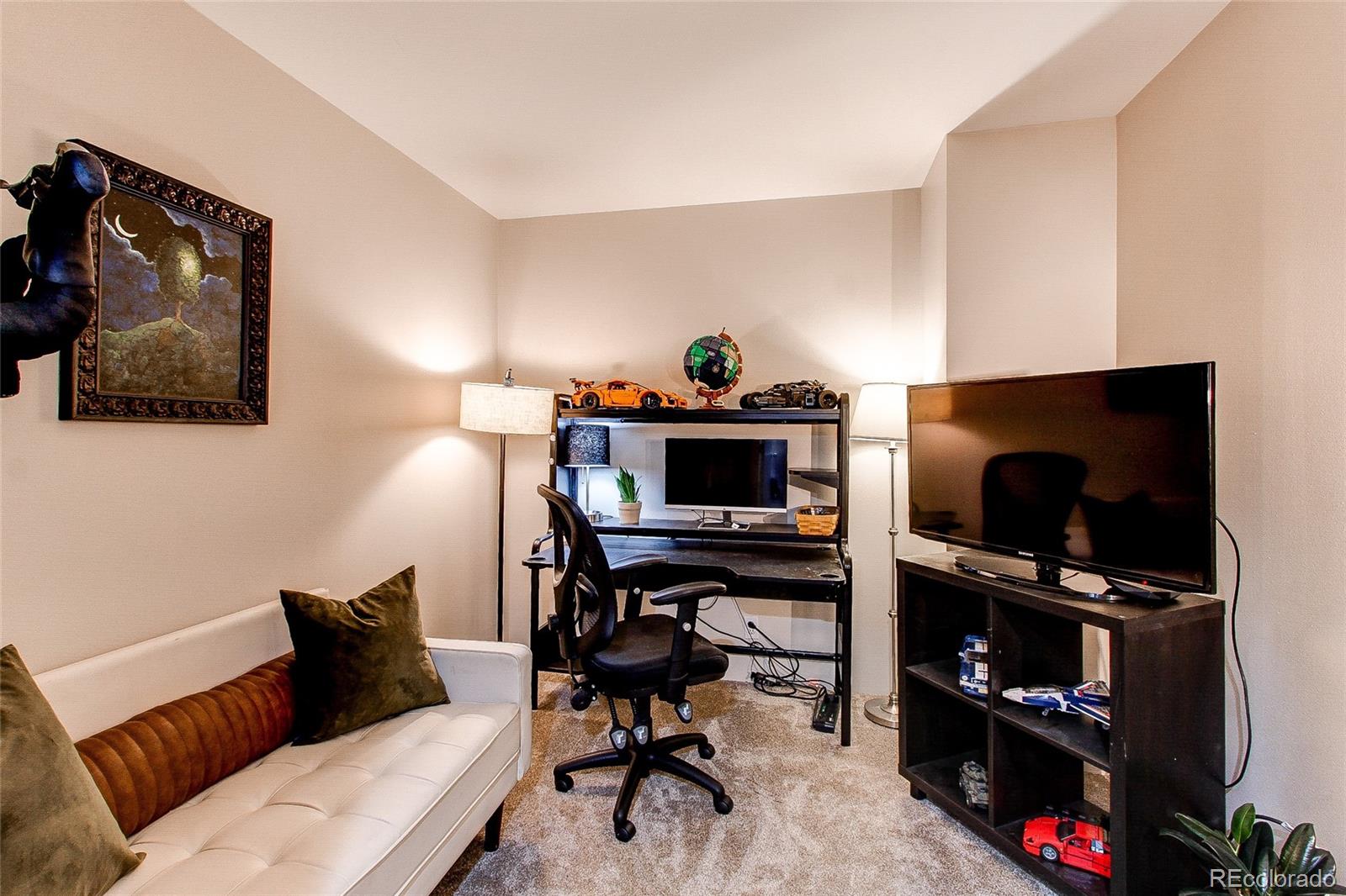 1777 Larimer Street Unit: 901