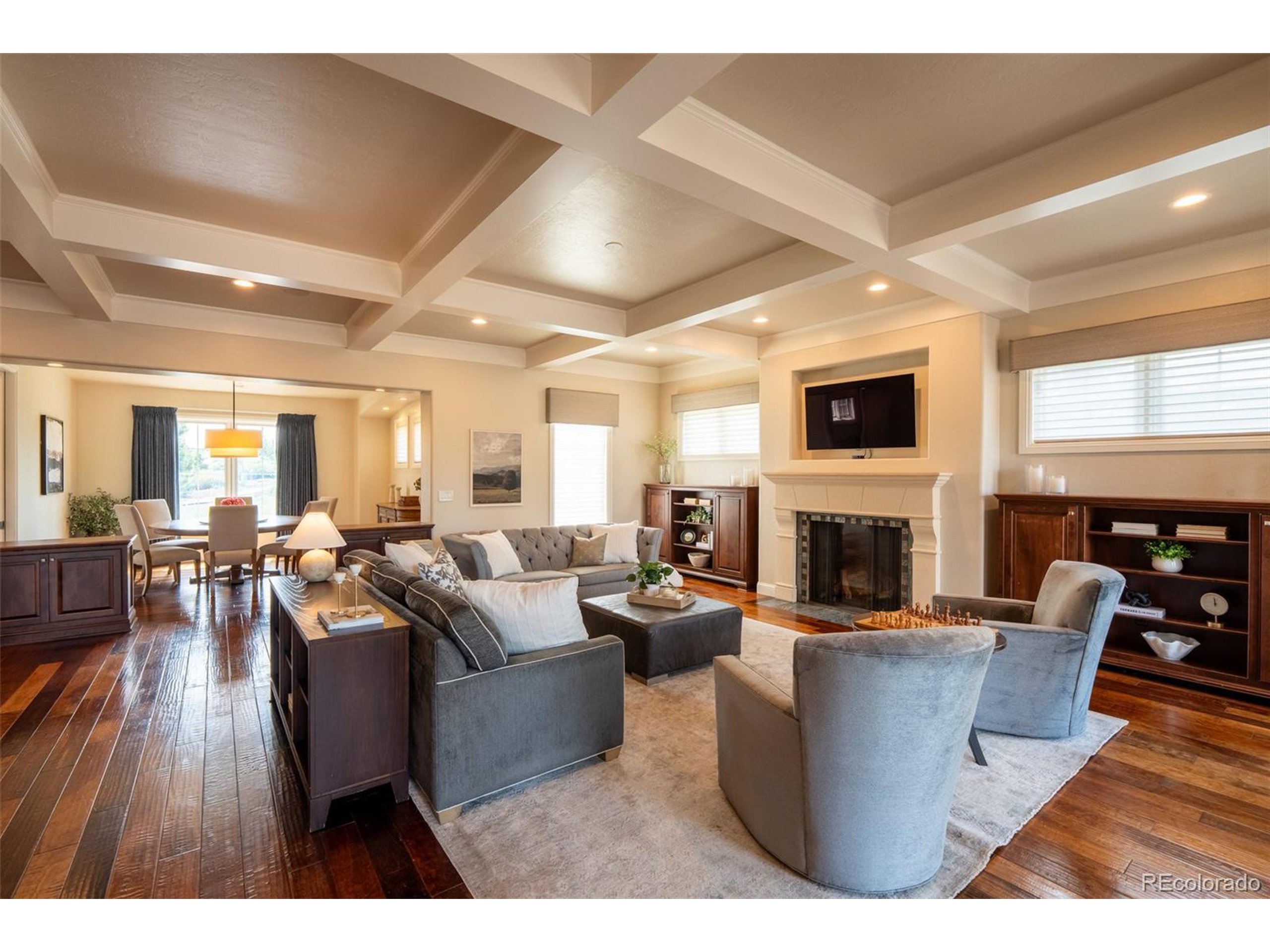 1575 Vine Cliff Hts