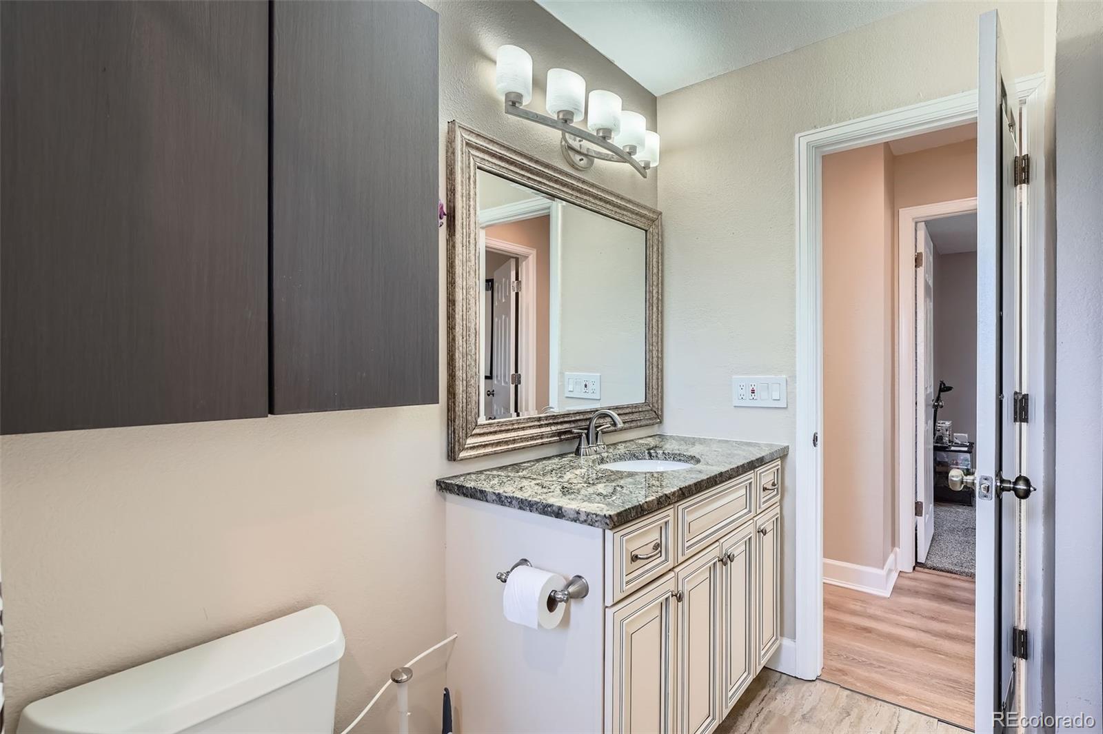 15691 E Atlantic Circle