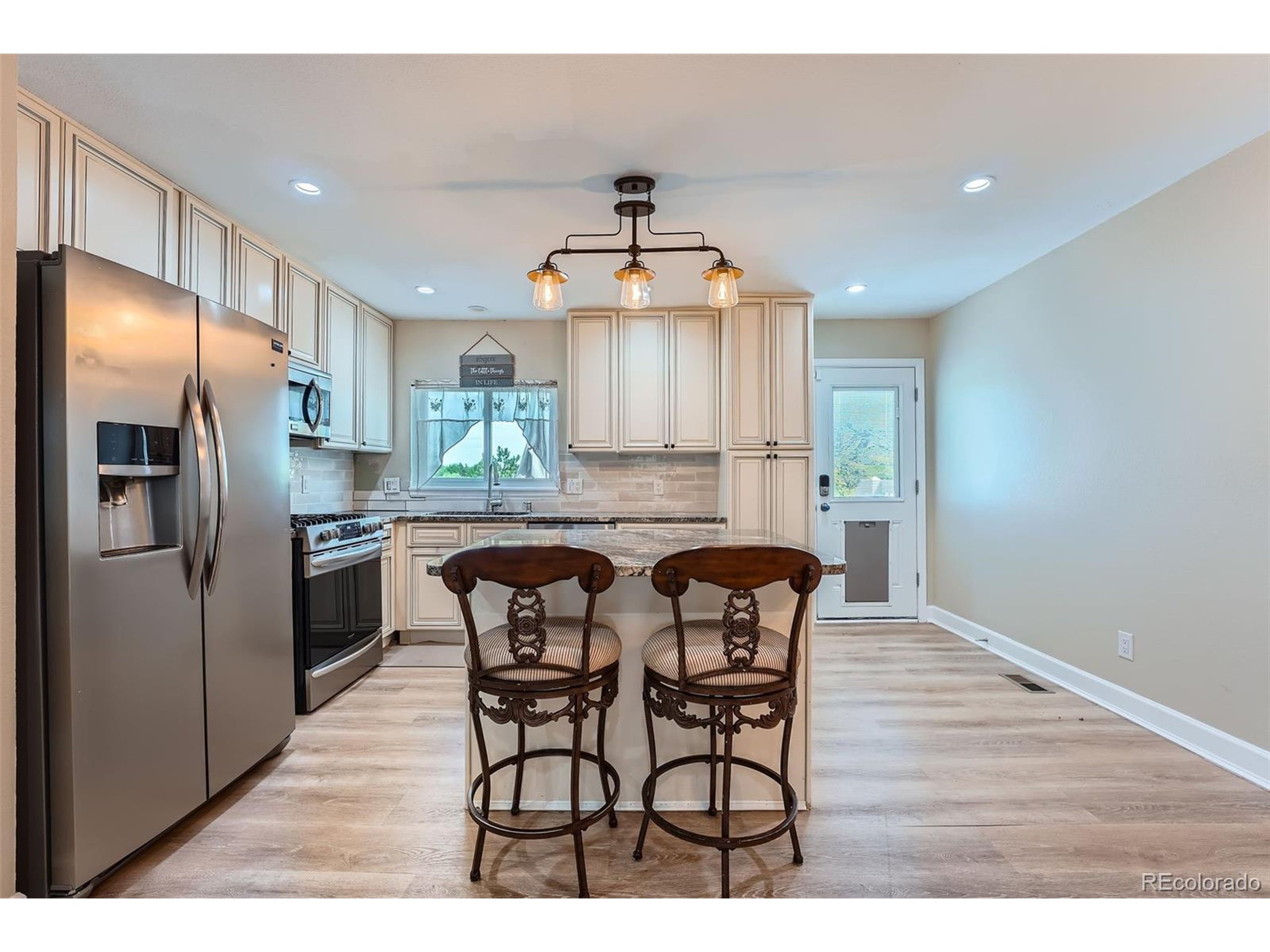 15691 E Atlantic Cir