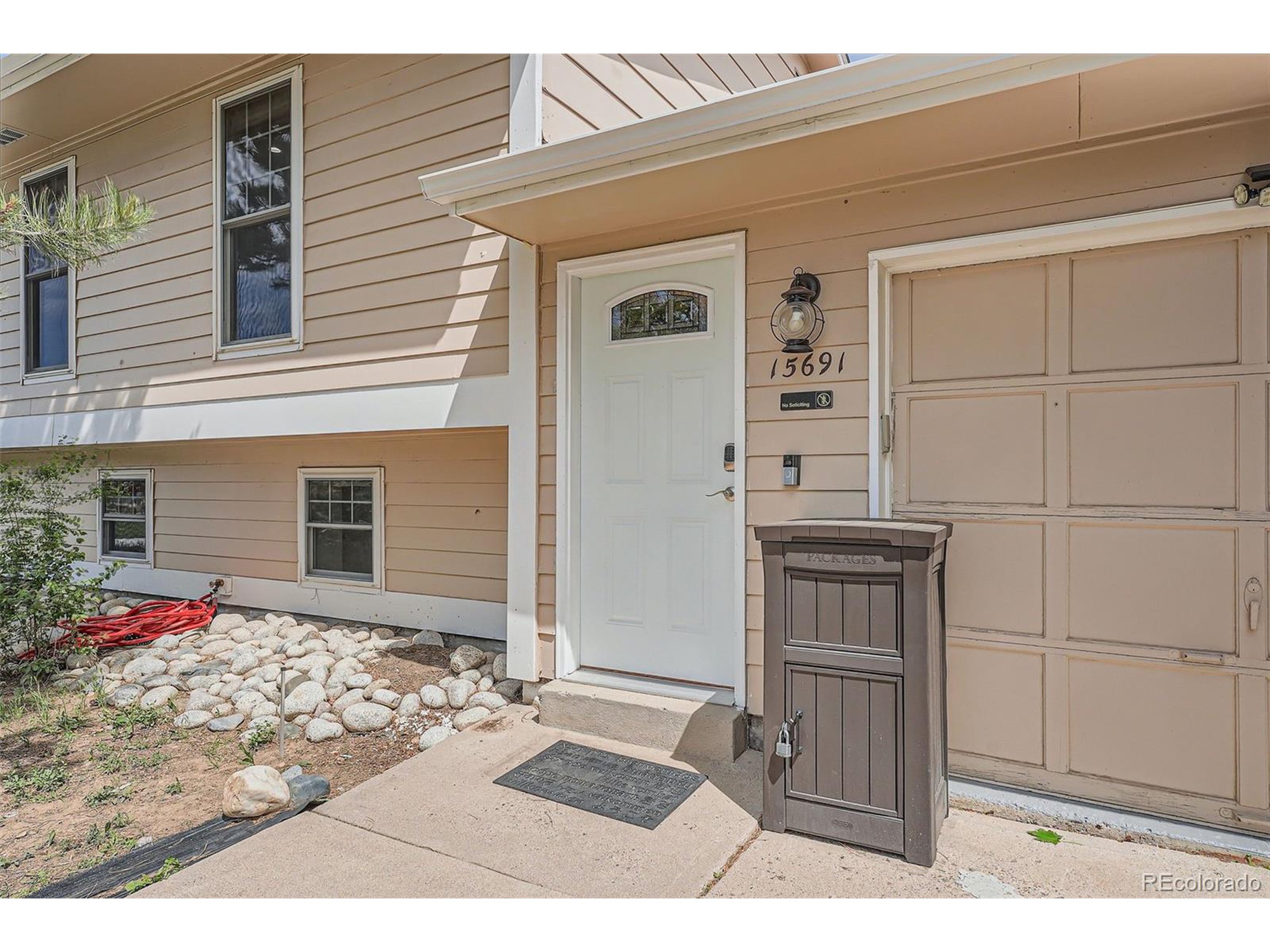 15691 E Atlantic Cir