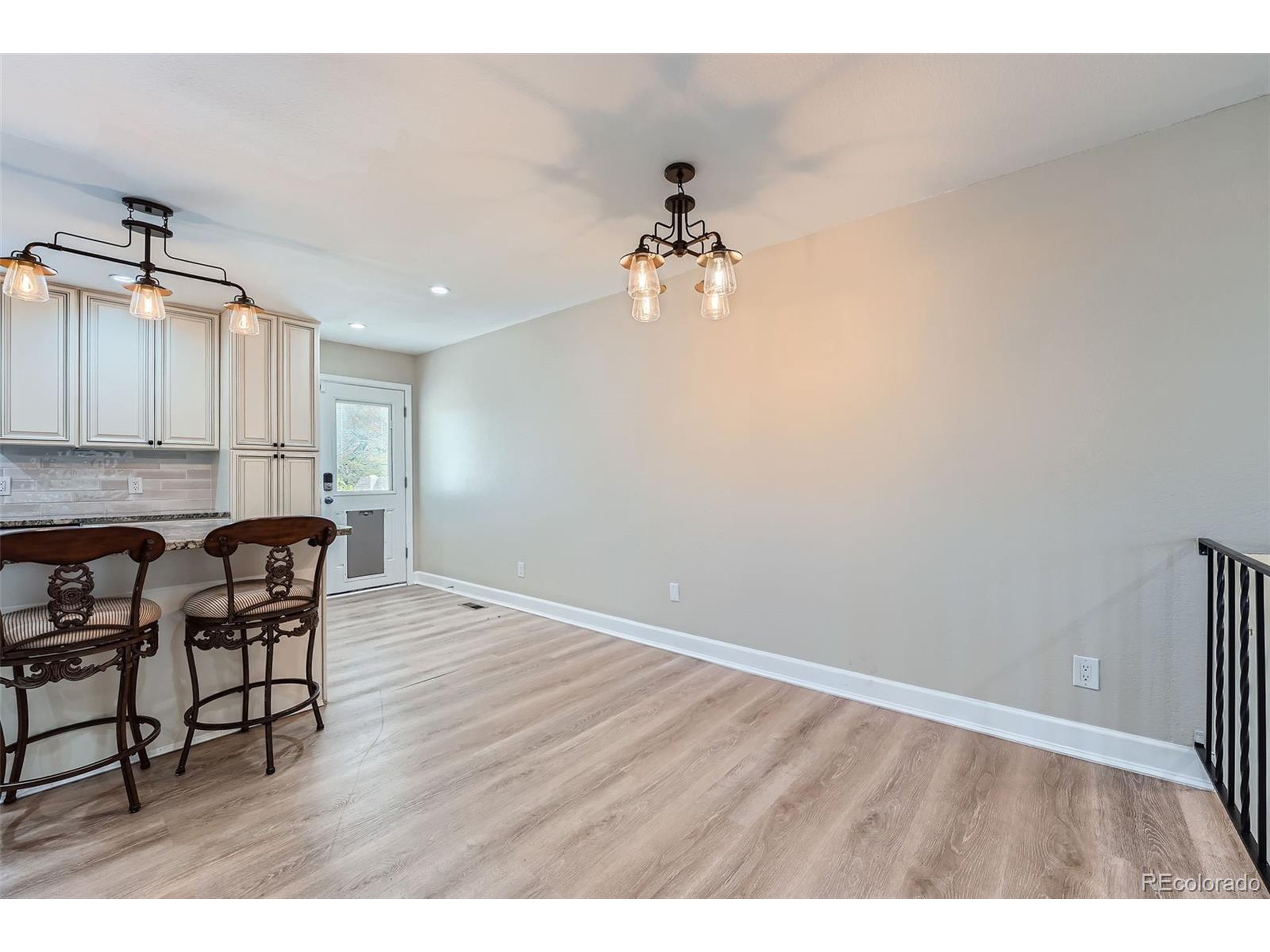 15691 E Atlantic Cir