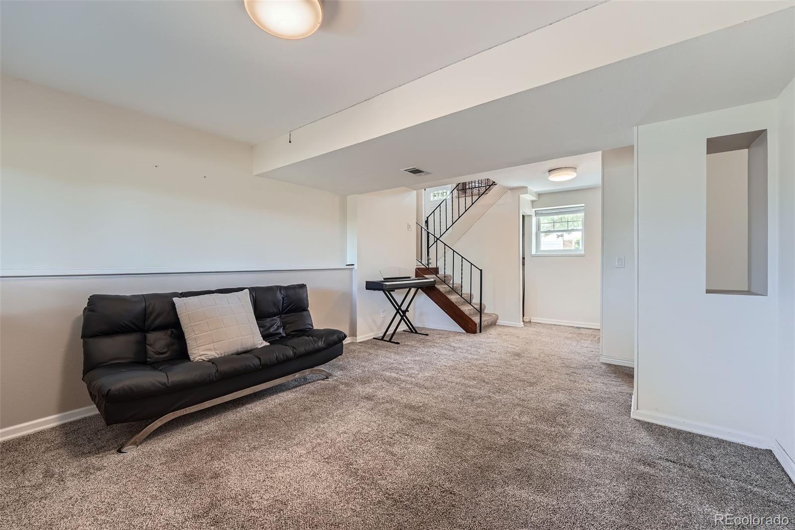 15691 E Atlantic Circle