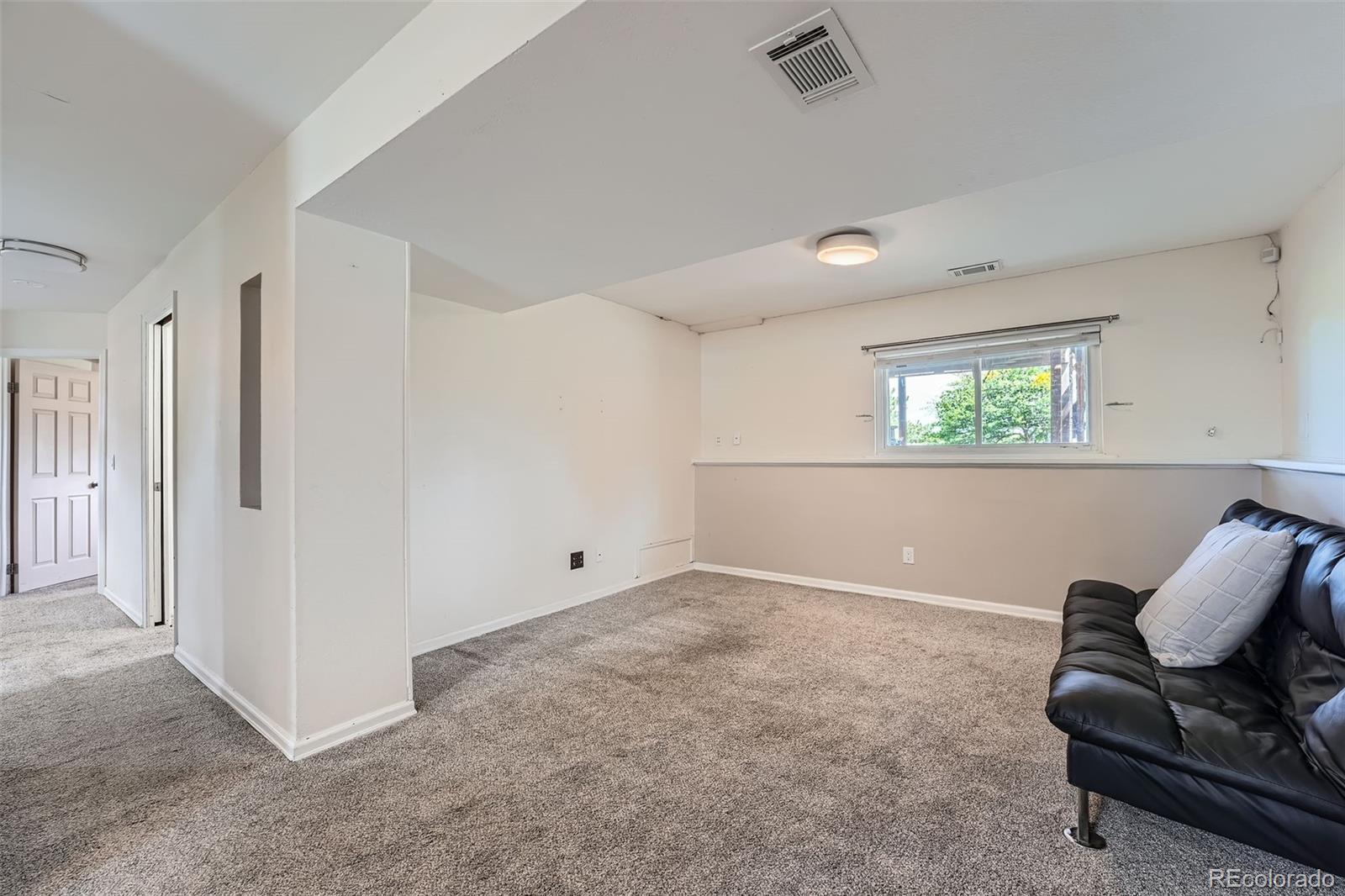 15691 E Atlantic Circle