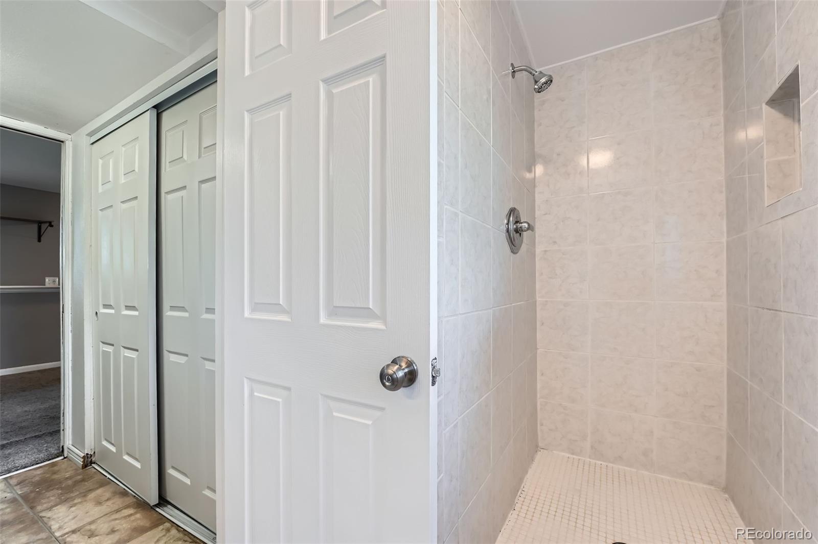 15691 E Atlantic Circle