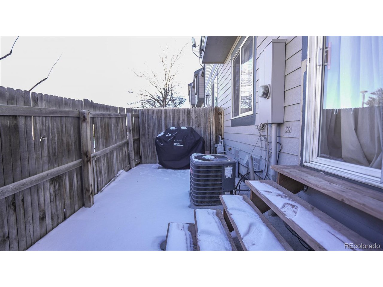 2245 E 103rd Pl