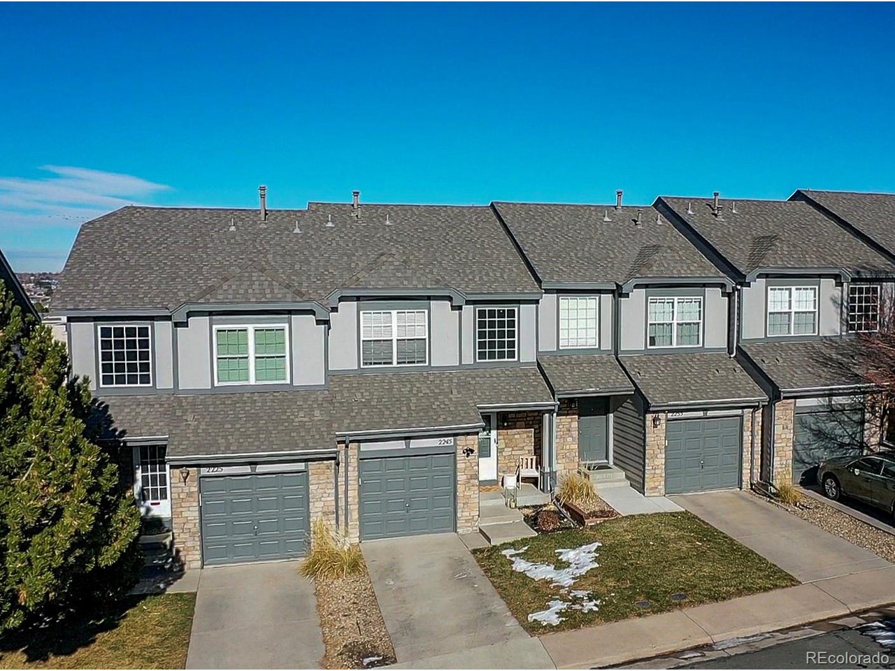 2245 E 103rd Pl