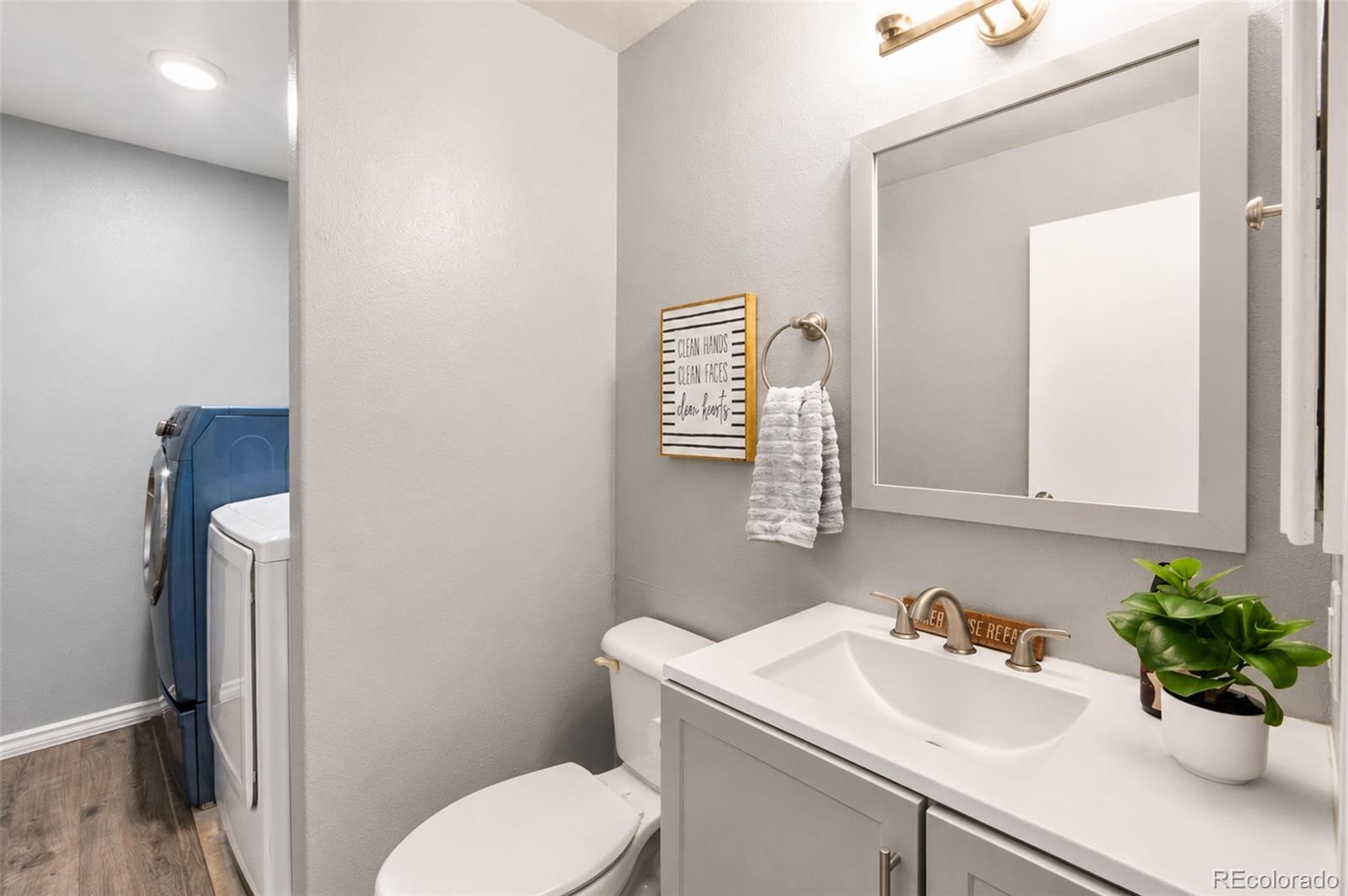 2712 Emerald Ridge Drive