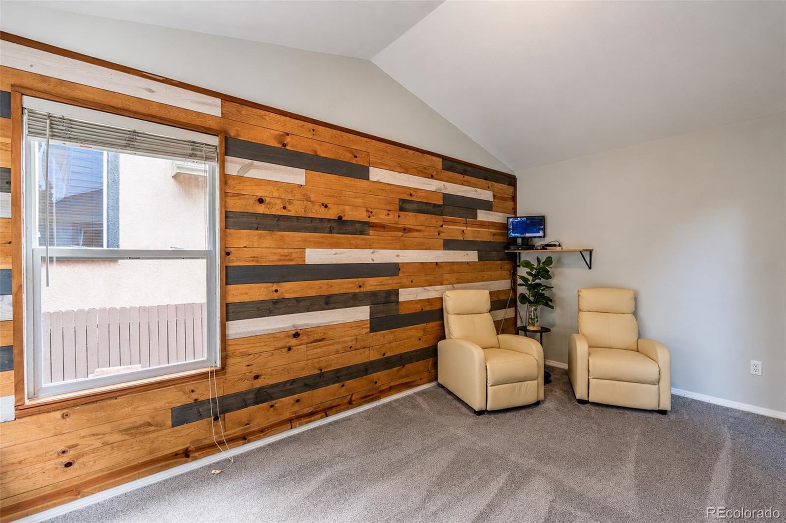 2712 Emerald Ridge Drive