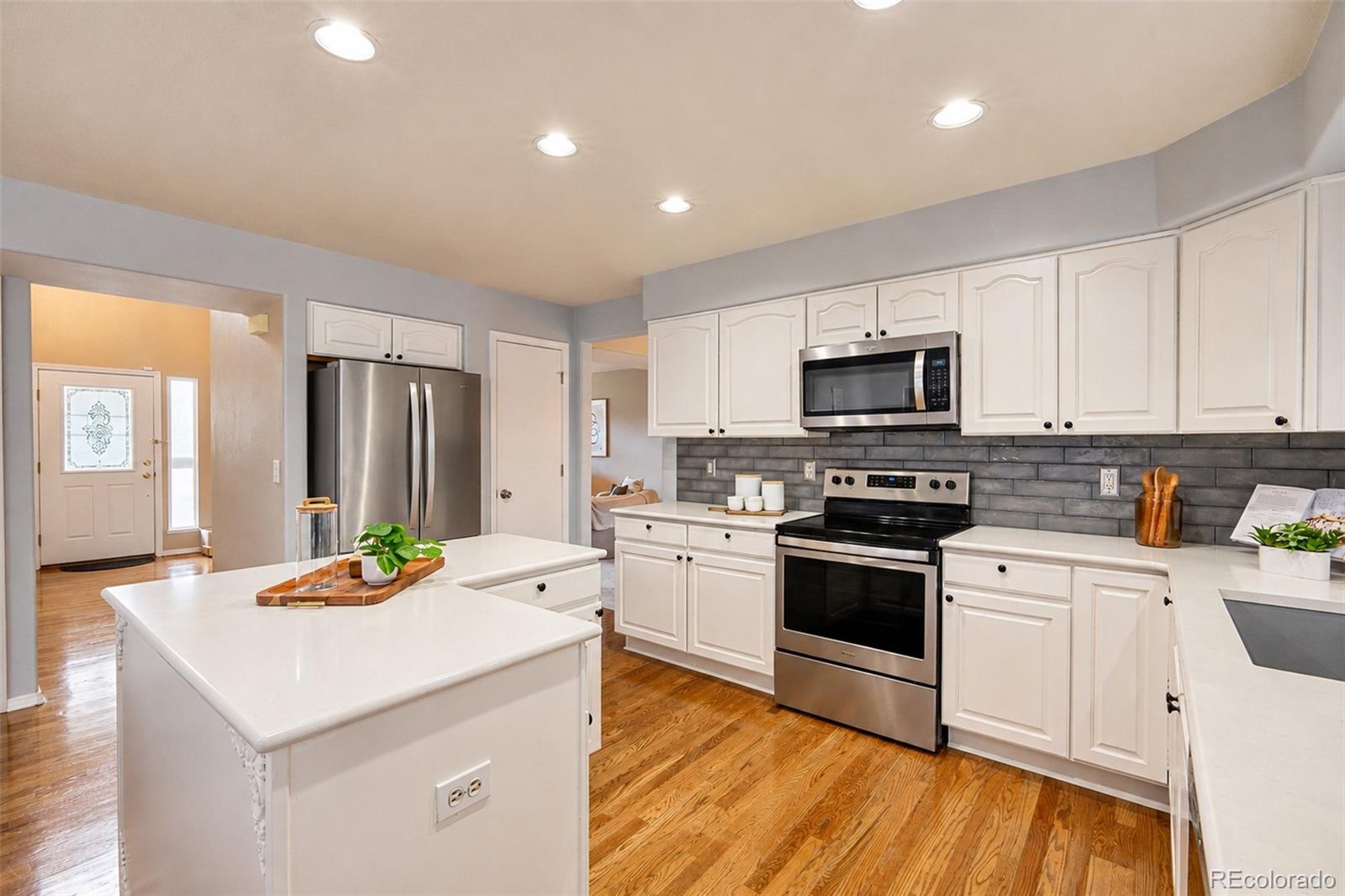2712 Emerald Ridge Drive