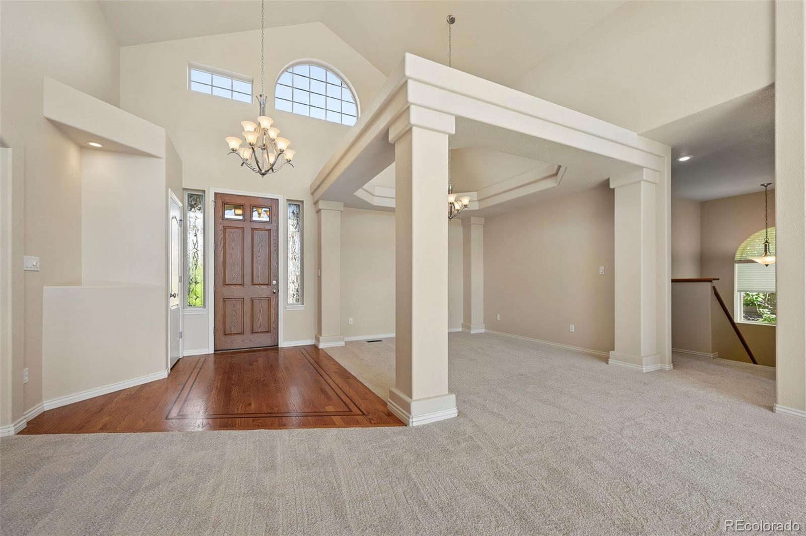 1825 Bridle Oaks Lane