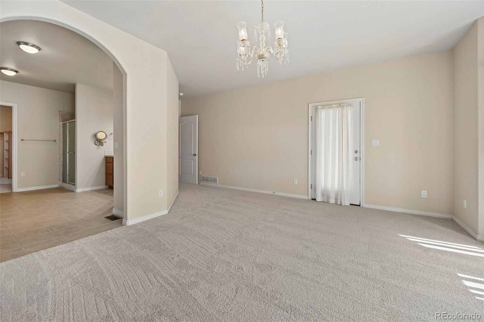 1825 Bridle Oaks Lane