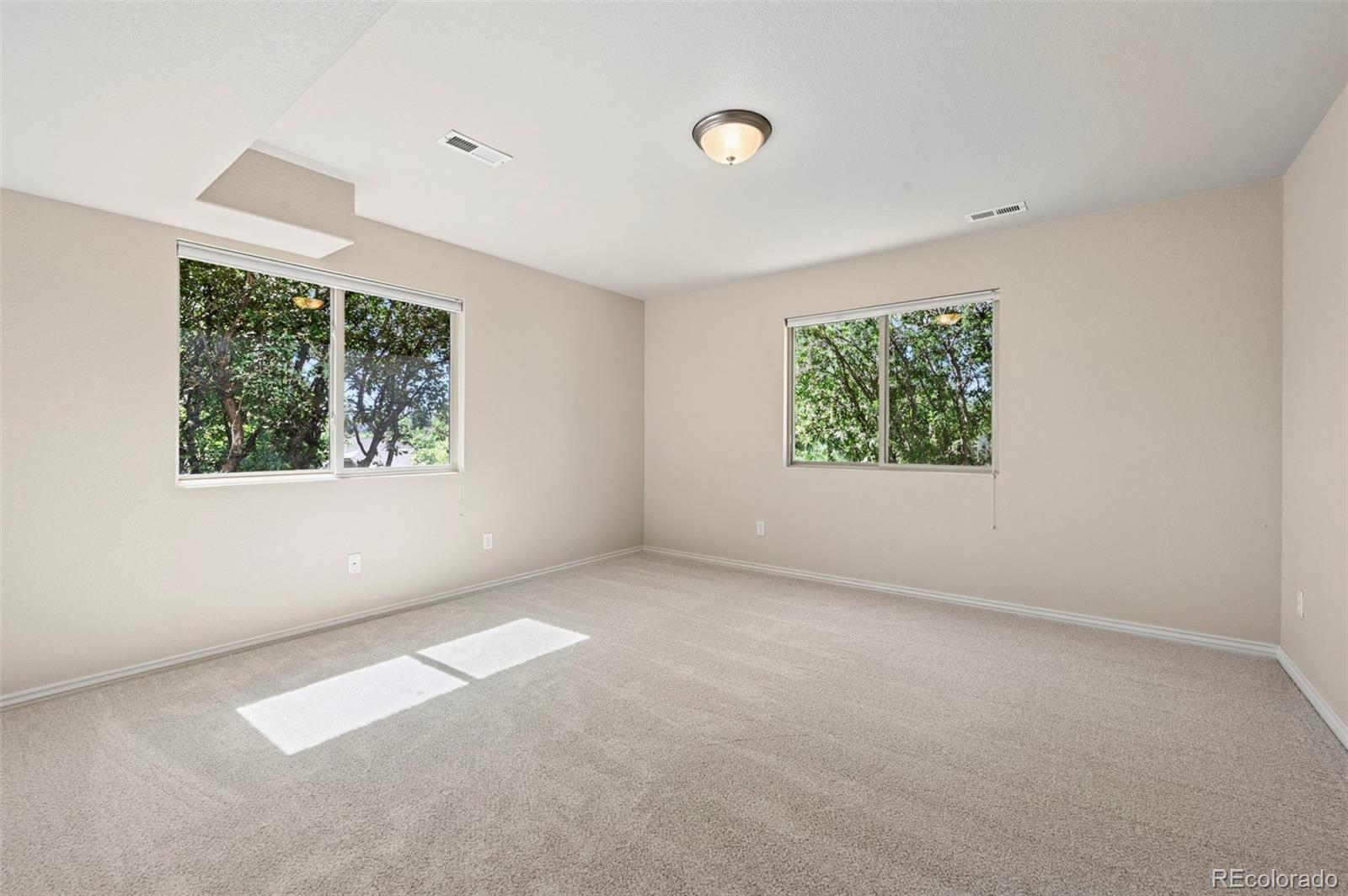 1825 Bridle Oaks Lane