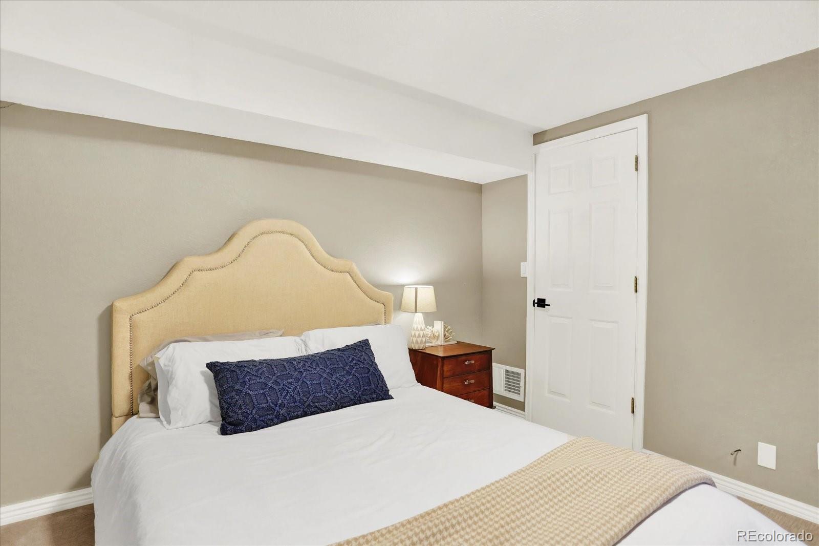 10089 Telluride Street