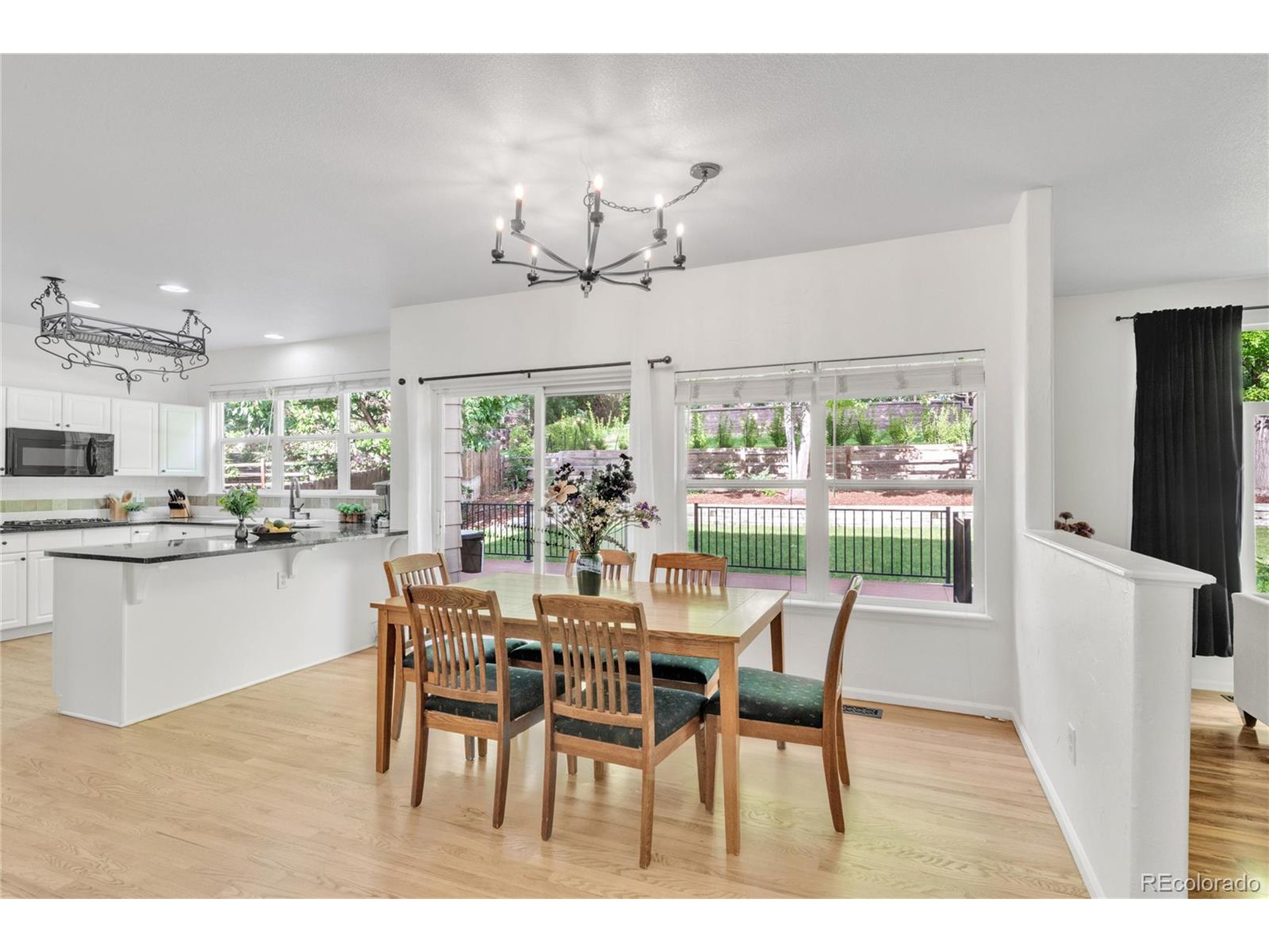 7420 S Houstoun Waring Cir