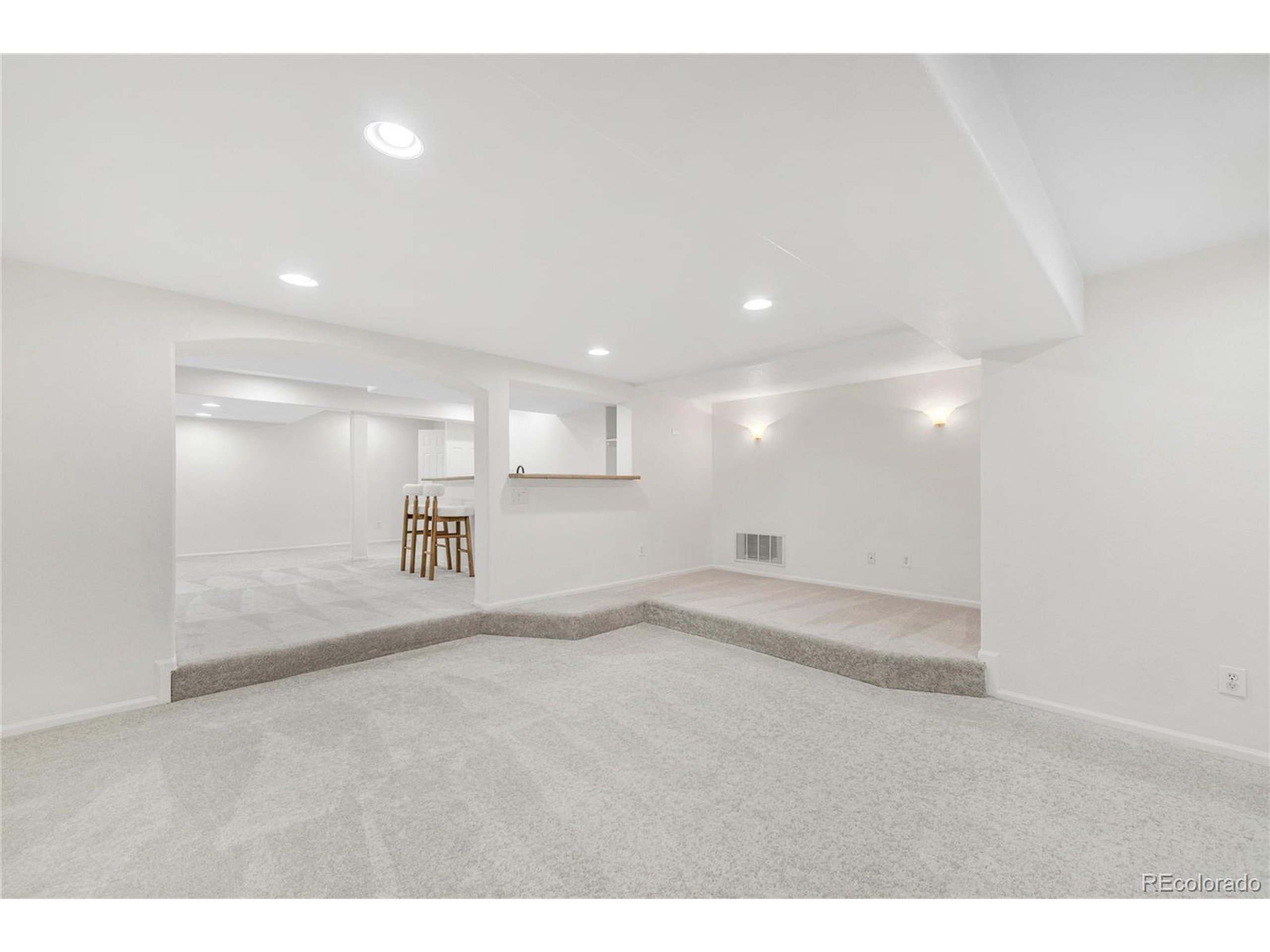 7420 S Houstoun Waring Cir