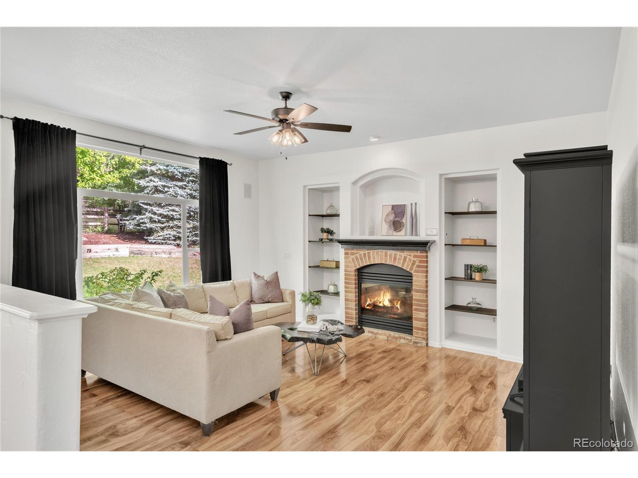 7420 S Houstoun Waring Cir