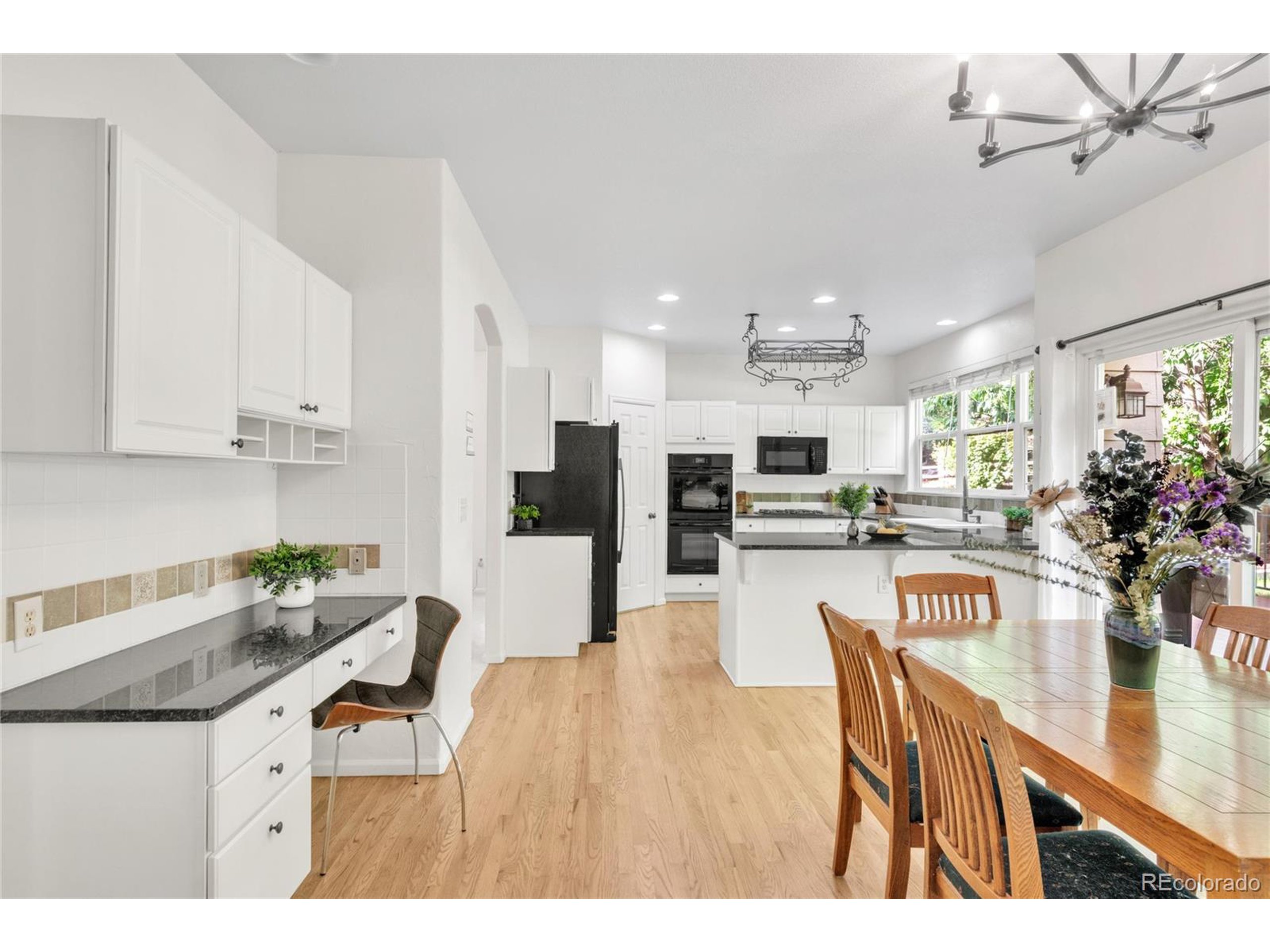 7420 S Houstoun Waring Cir