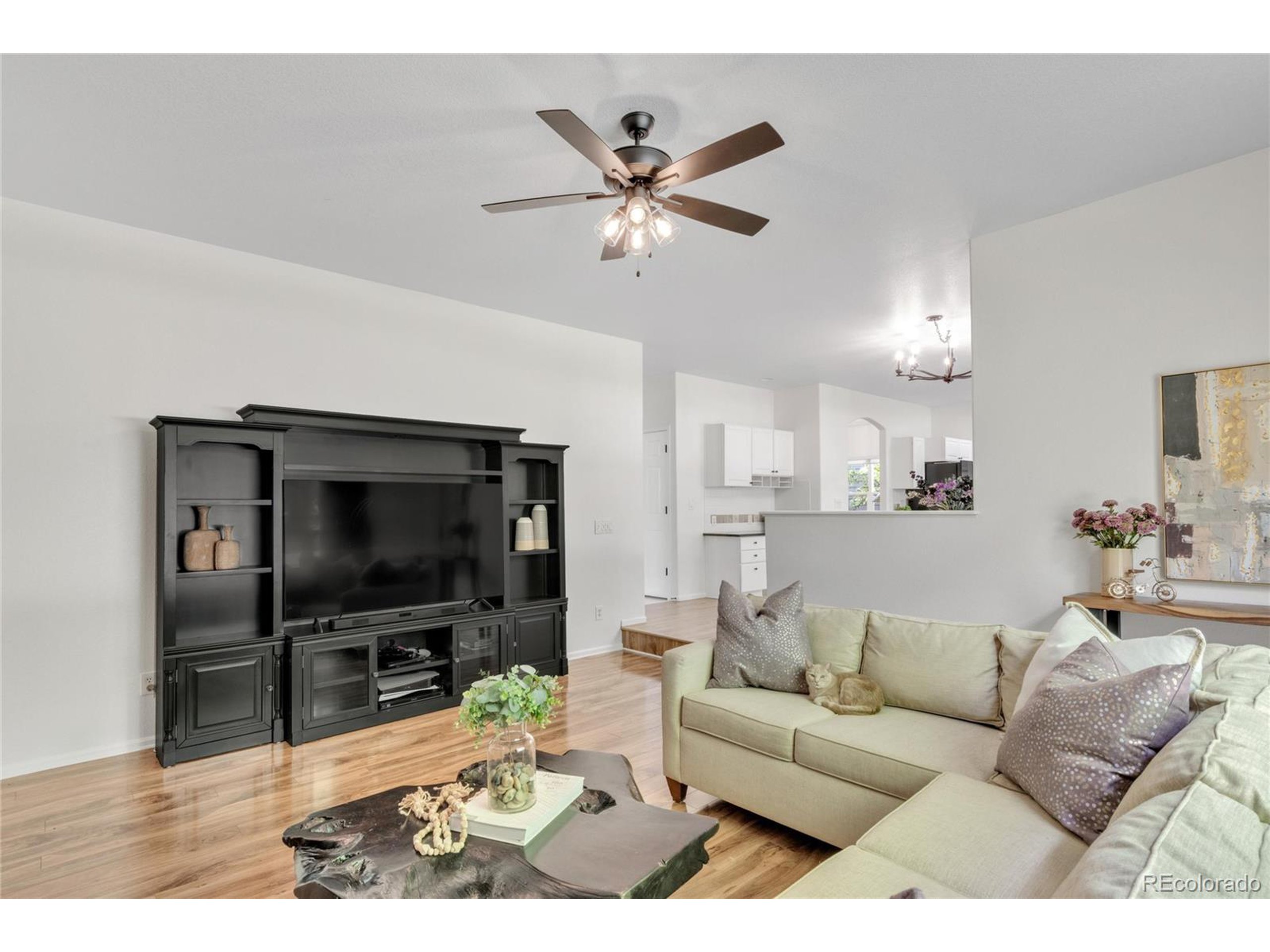 7420 S Houstoun Waring Cir