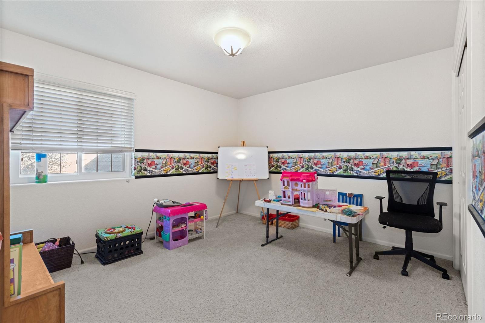 16467 Indian Hill Street