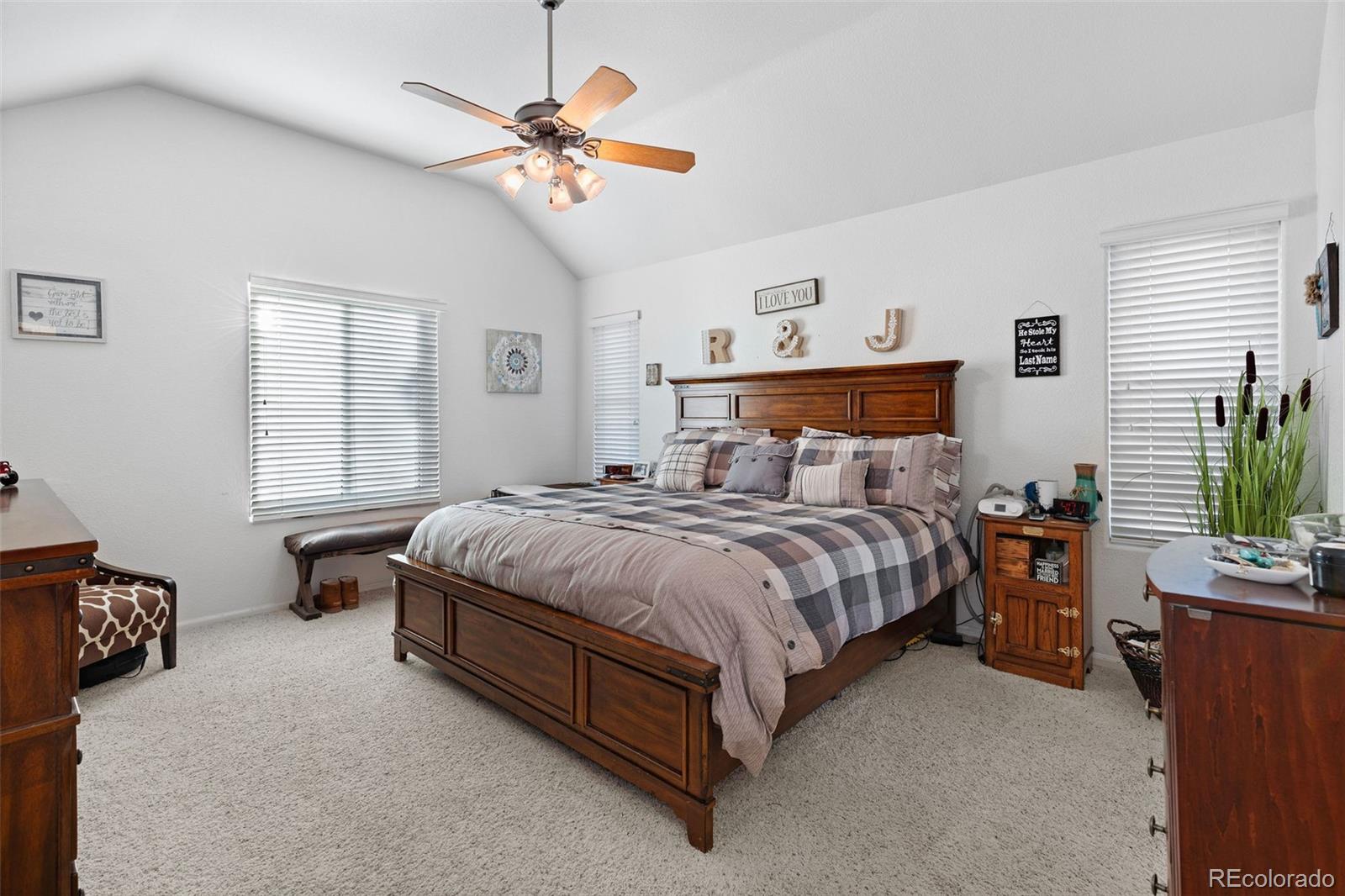 16467 Indian Hill Street