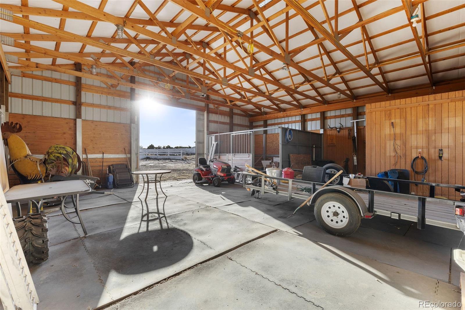 16467 Indian Hill Street