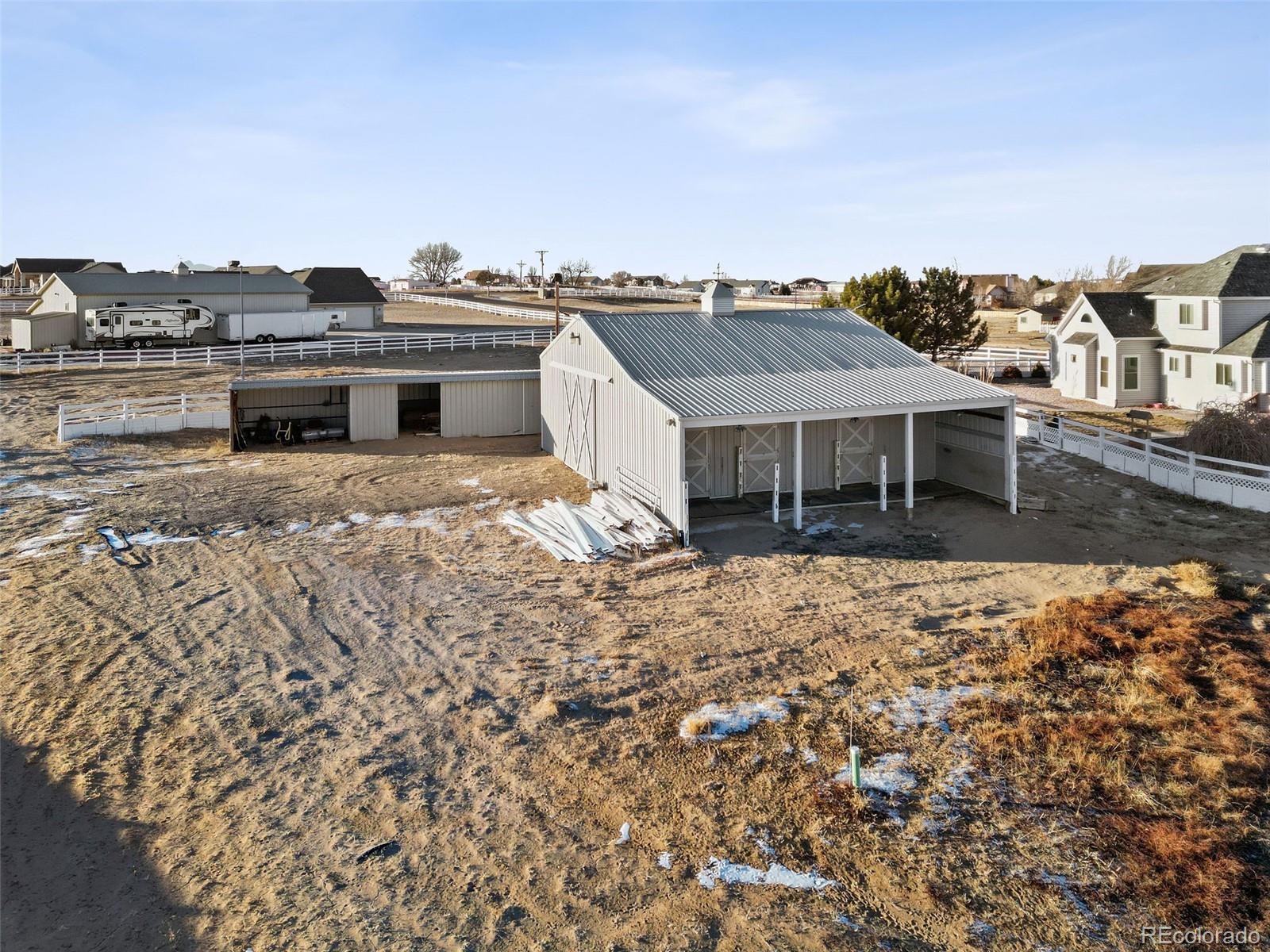 16467 Indian Hill Street