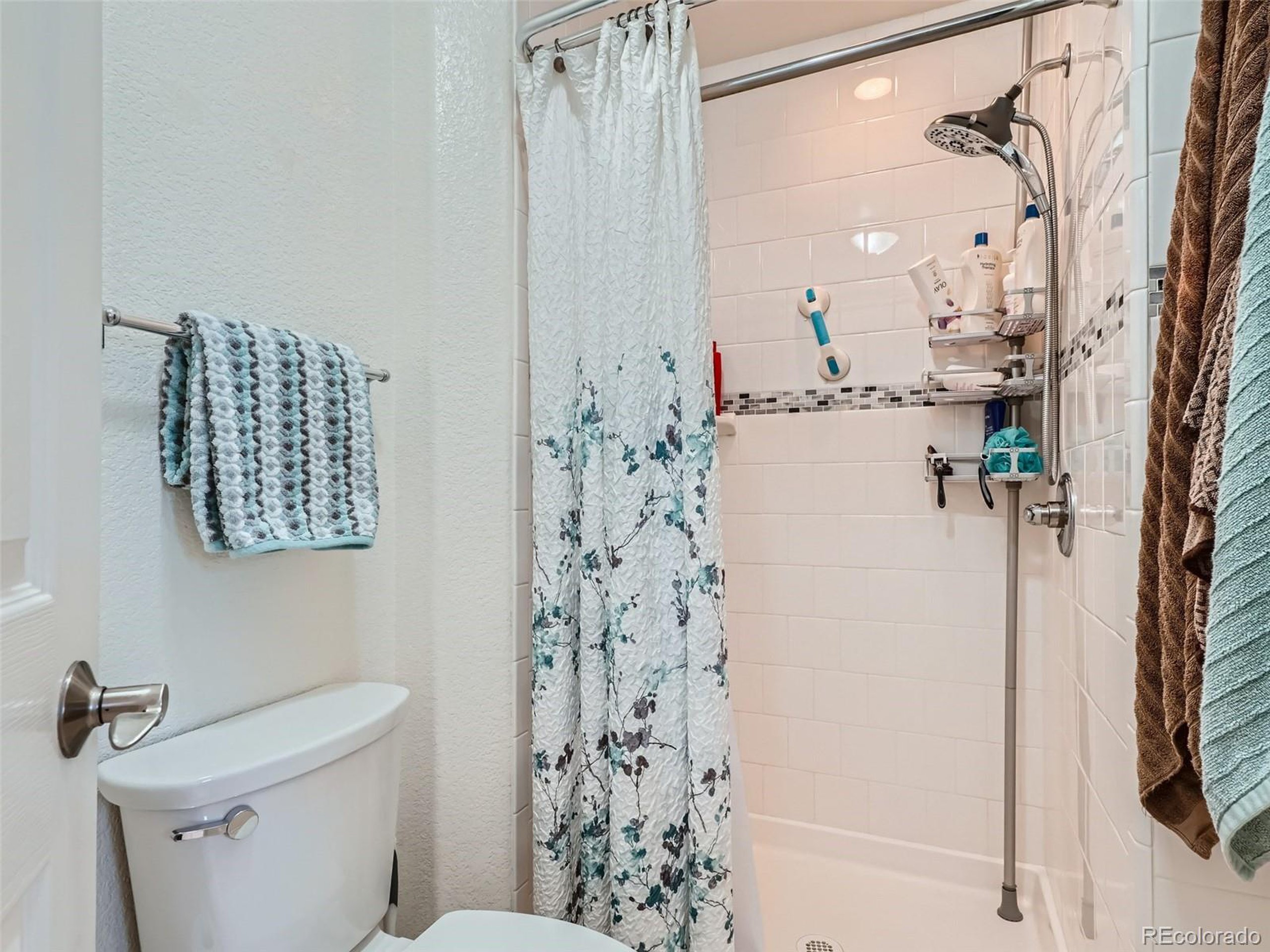 16467 Indian Hill St