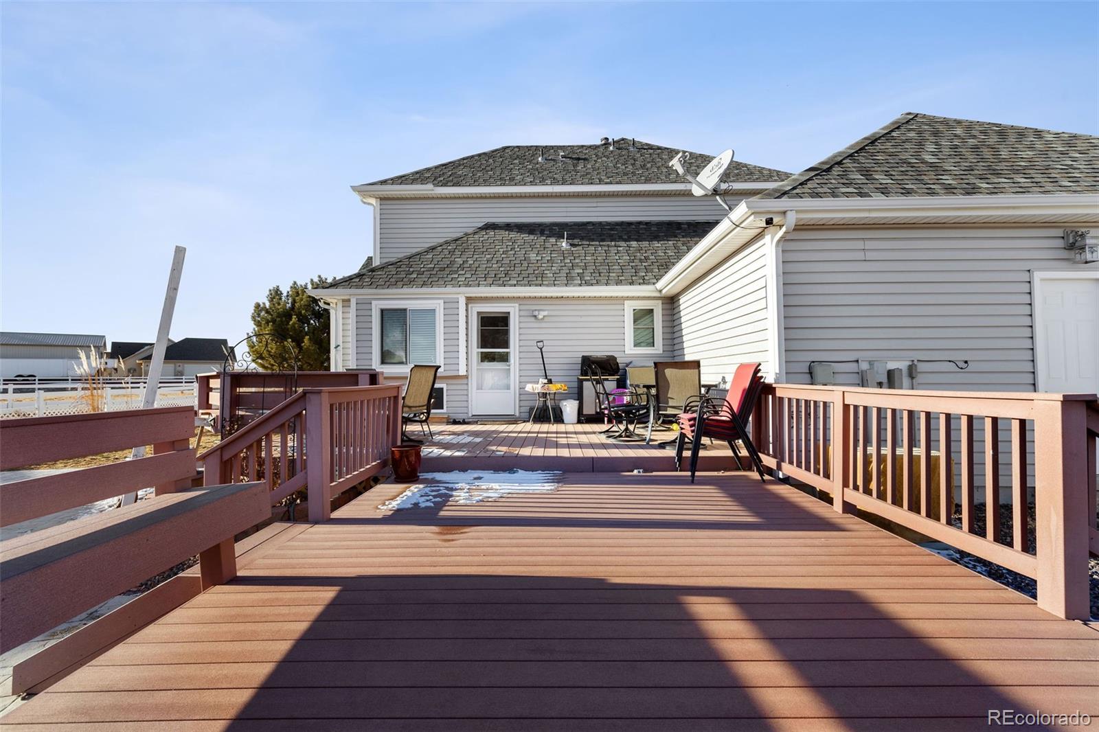 16467 Indian Hill Street