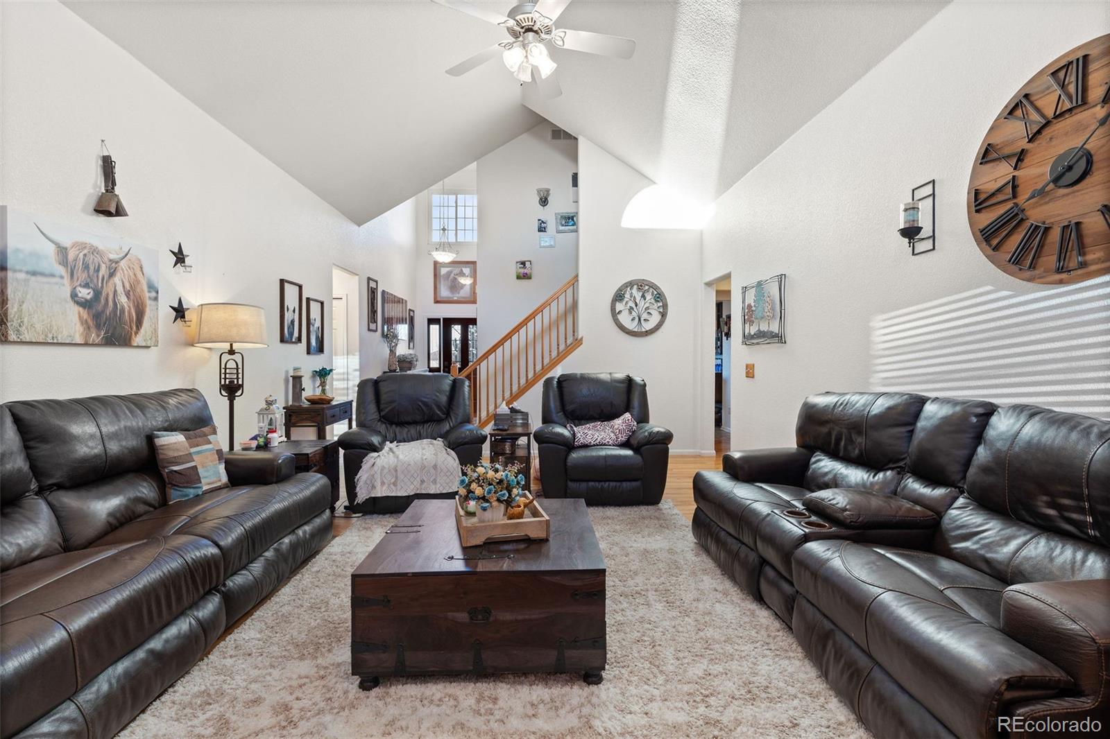 16467 Indian Hill Street