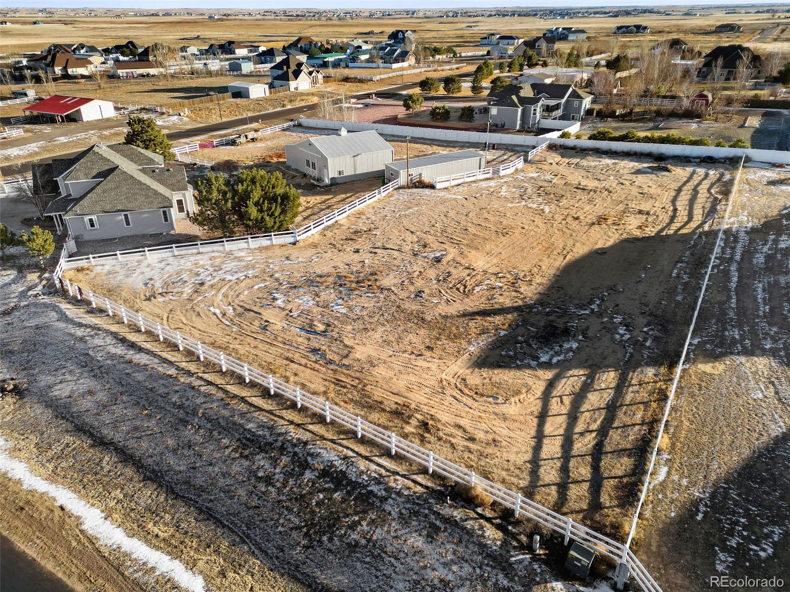 16467 Indian Hill Street