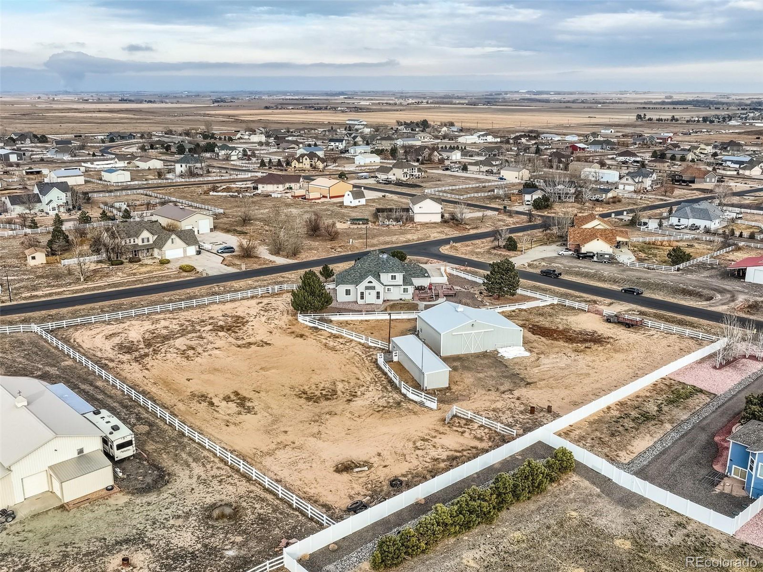 16467 Indian Hill St