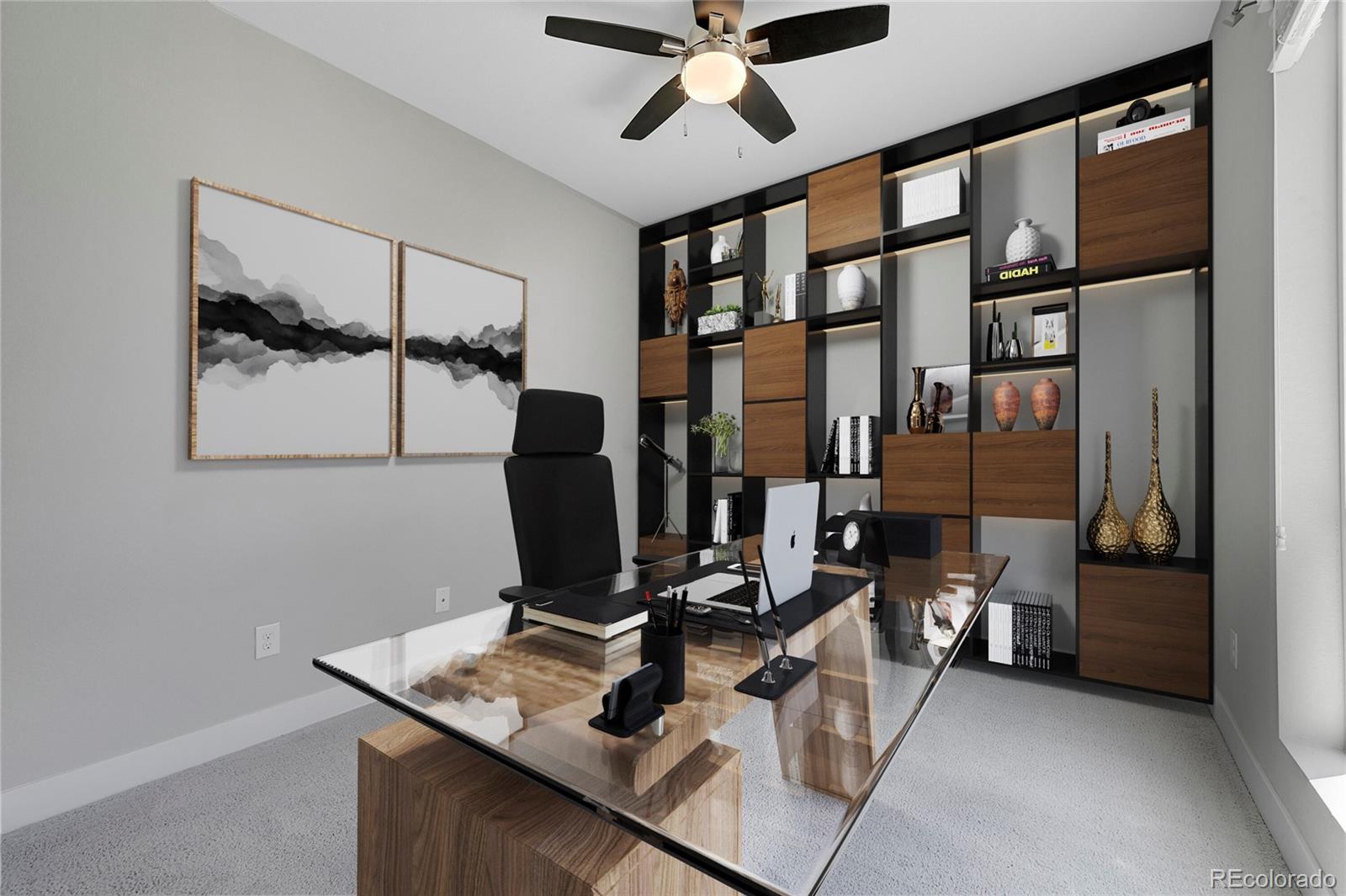 554 E Hinsdale Avenue