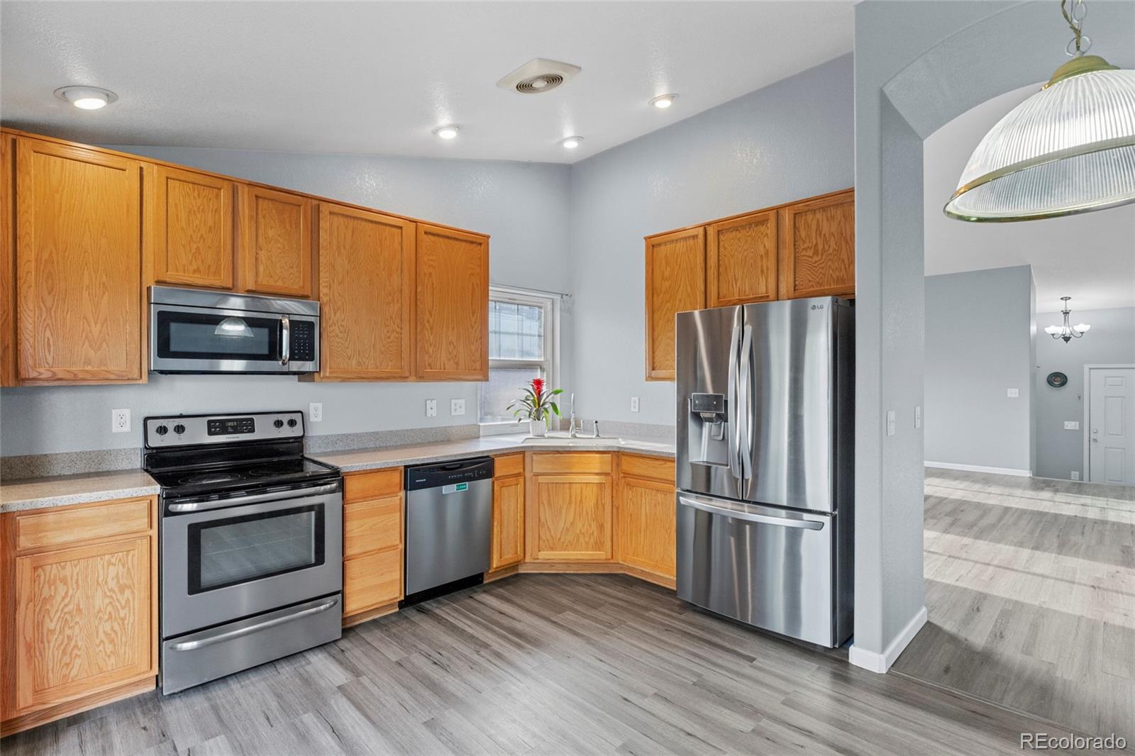 20482 E Villanova Place