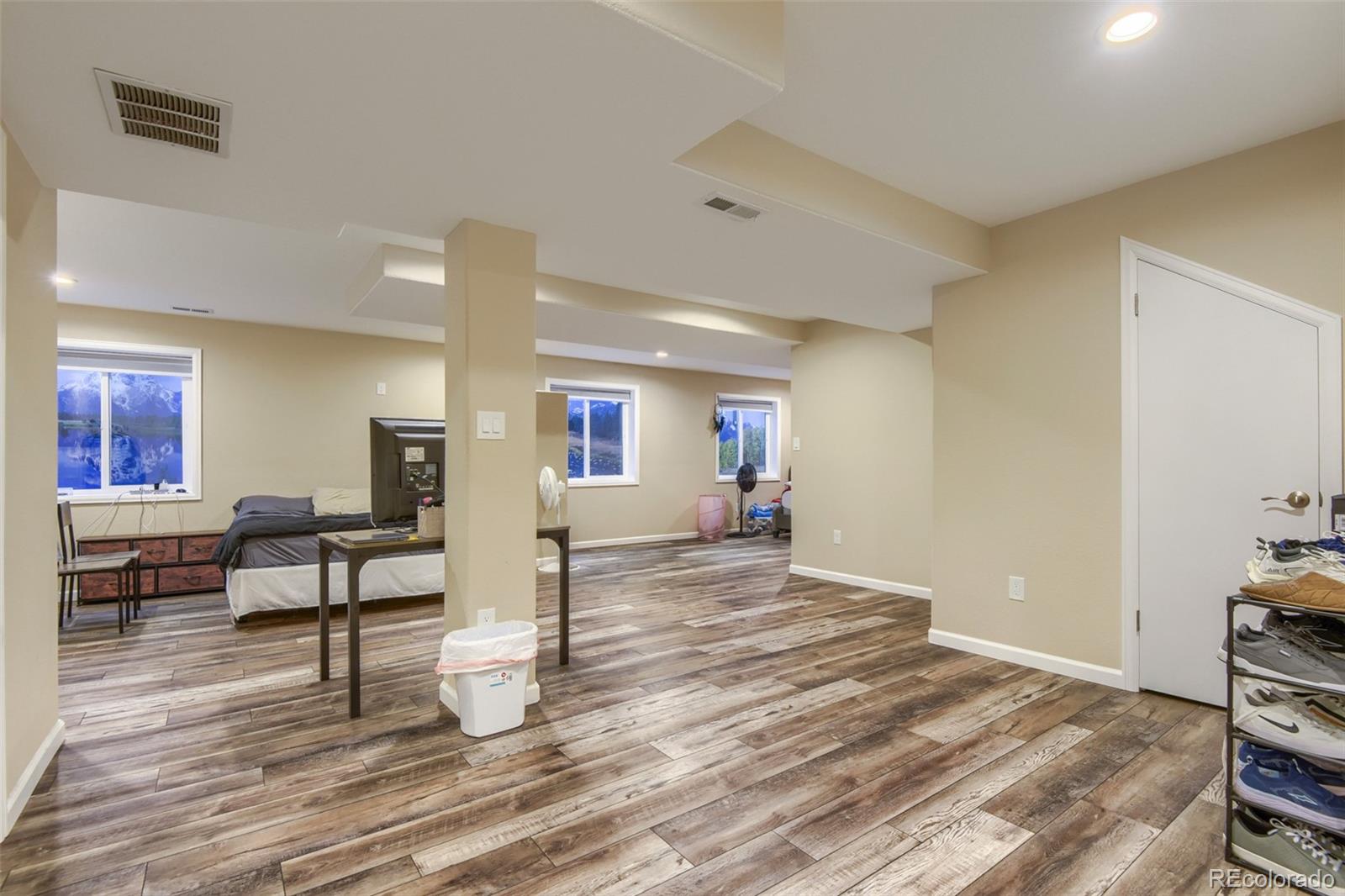24364 E Fremont Drive