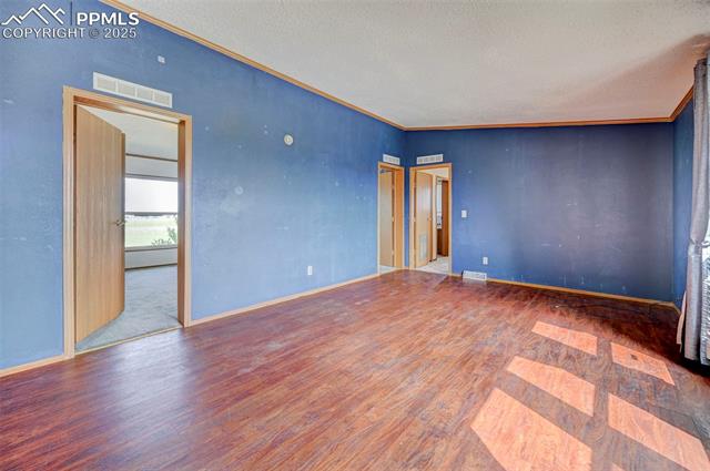 6935 Pfost Drive