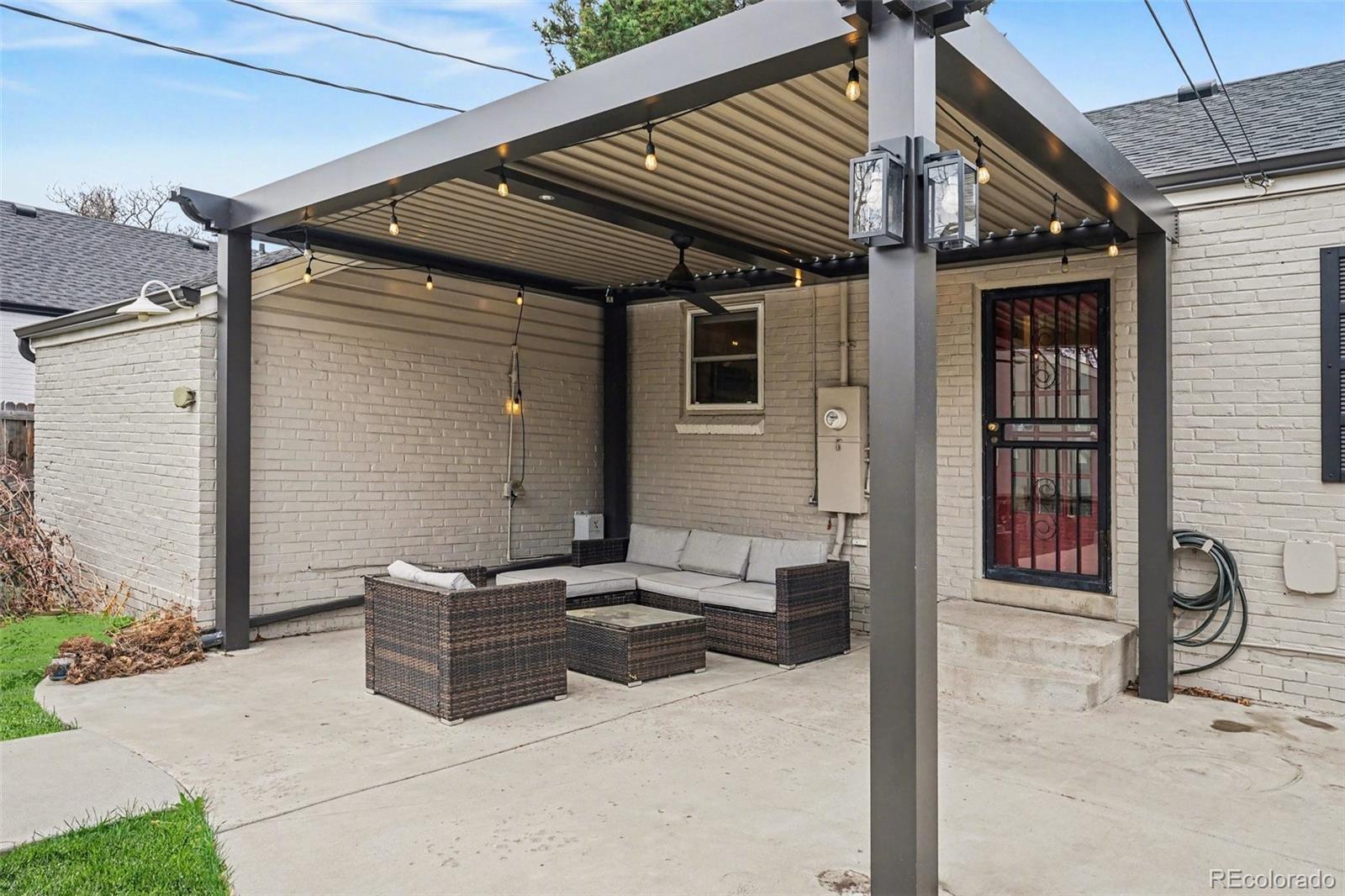 1212 Magnolia Street